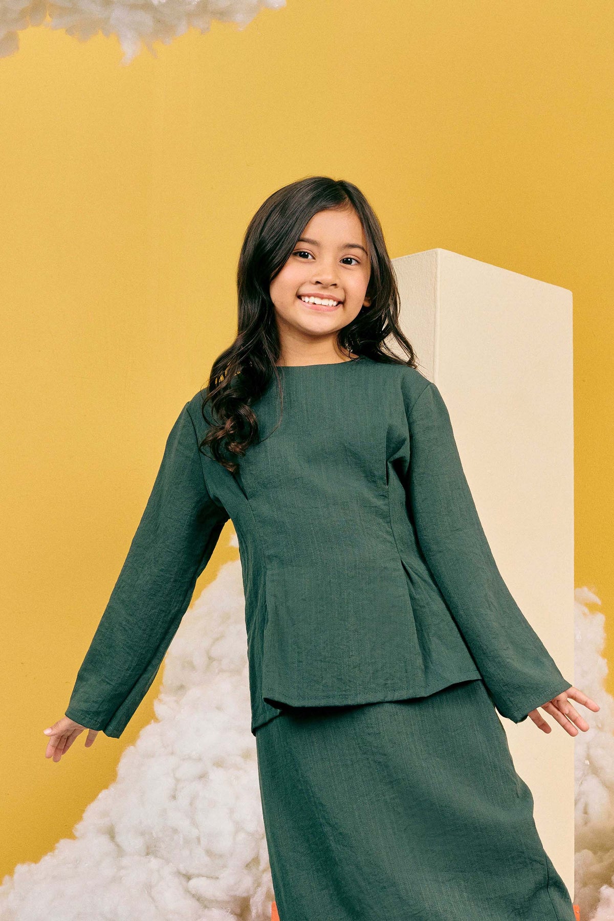 baju raya family sedondon kids girl fitted waist blouse emerald green