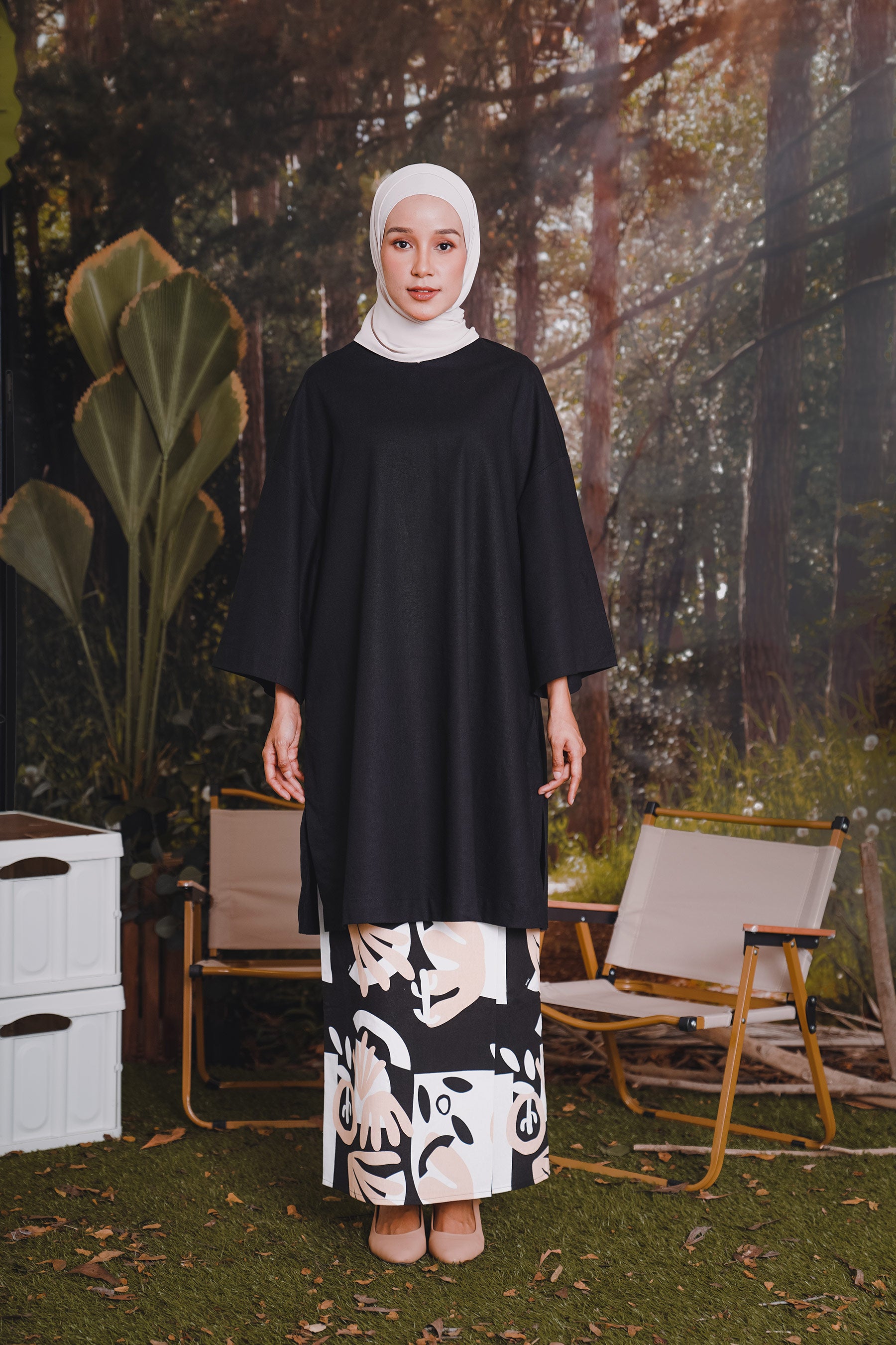 The Rimba Raya Women Classic Skirt Cempaka Print