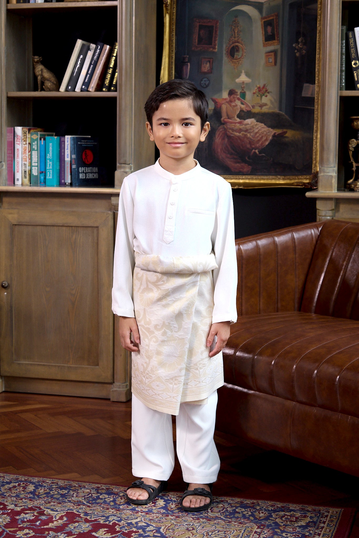 The Warisan Raya Boy Baju Melayu Set White